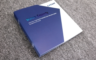 激光镂空画册印刷